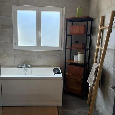La Pignole - Parking-piscine-9 Personnes Villa